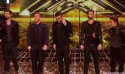 Take That au X Factor 12-12-2010 D732f9111017380