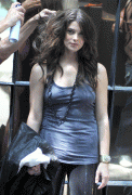 53cdf057618042.gif