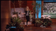 6303d358273357.gif