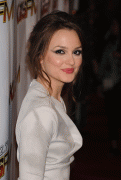 09757058914570.gif