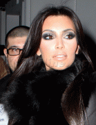 Kim Kardashian (Ким Кардашьян) - Страница 11 61e15865862402
